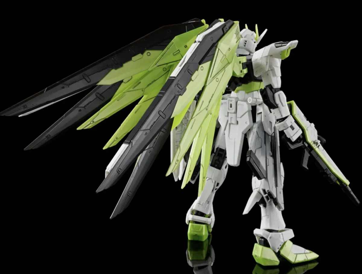 Bandai Namco Opens Pre-Orders for Apex Legends Gundam Crossover Gunpla Model Kits Featuring Crypto Valkyrie and Alter.