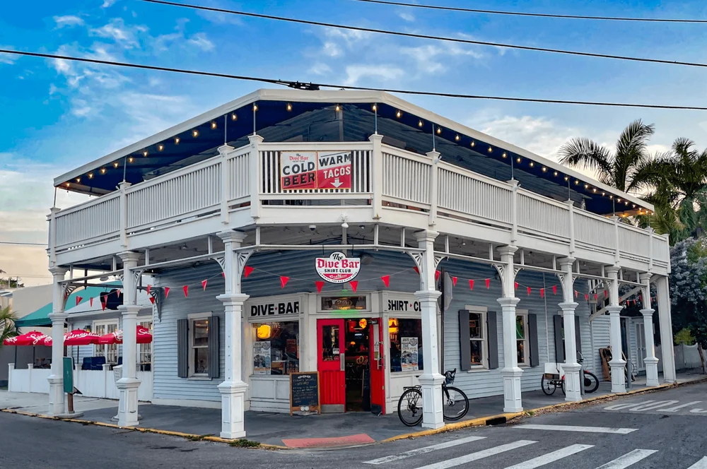 Key West’s Pinball Scene and the Unexpected Intersection with Comedy and Culture