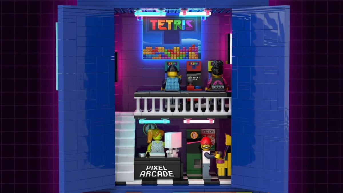 The LEGO Ideas Tetris Arcade Set Captures the Nostalgia of a Generation