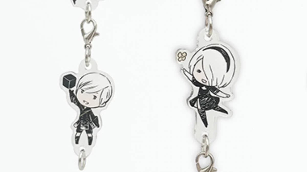 New NieR: Automata 2B and 9S Charms Connect to Each Other