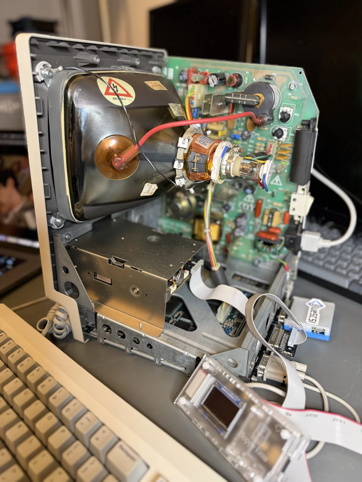 Restoring the Macintosh Plus: A Journey into Retro Computing Hardware and SCSI Integration